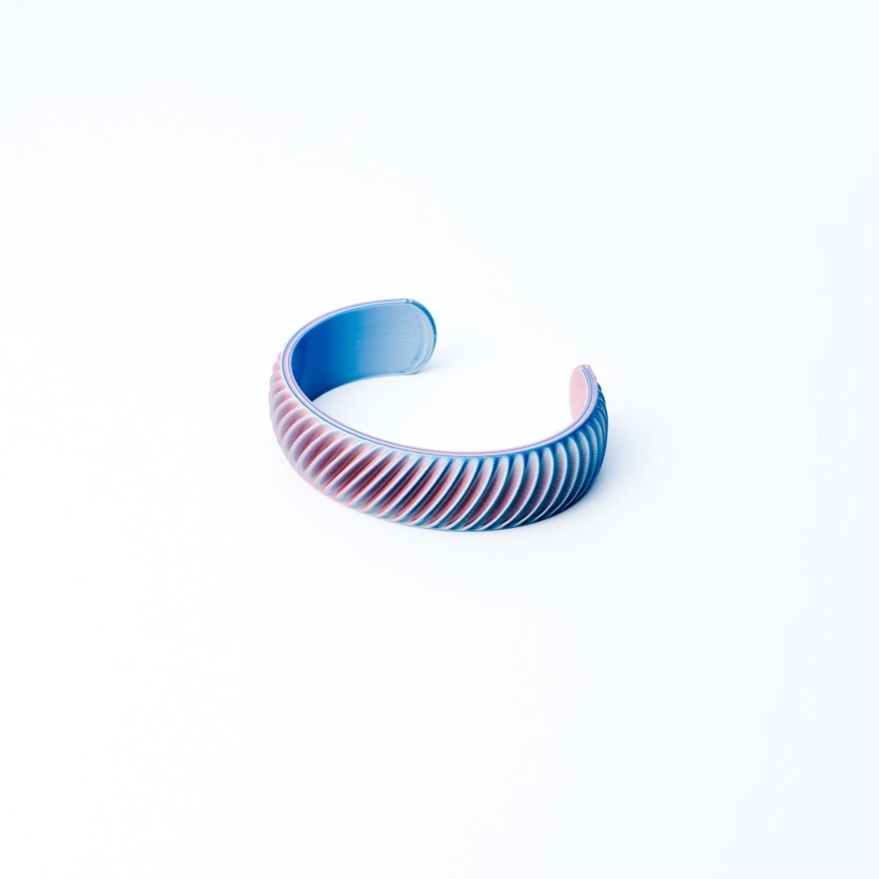 HIRALI (BANGLE)